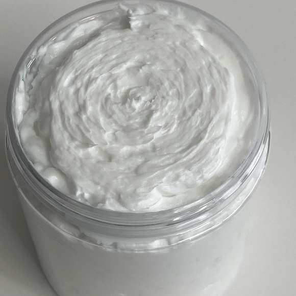 StephanieDiane’s Body Frosting - Picture 3 of 4